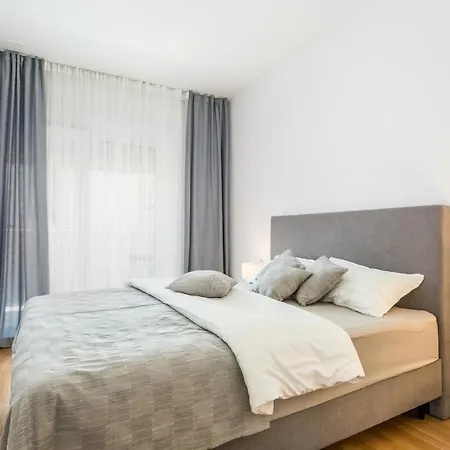 With Wifi - 21439 Сплит